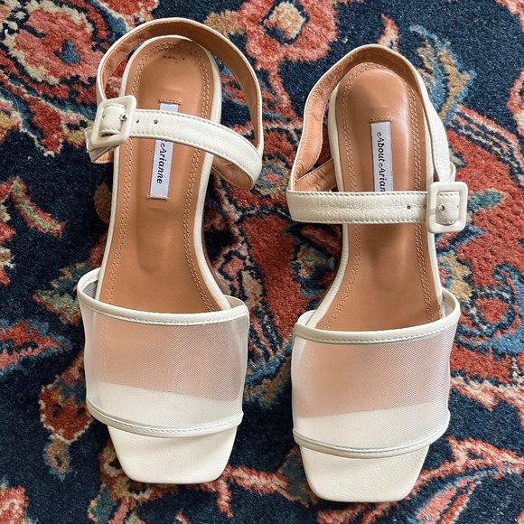 About Arianne Mesh Marini Sandal - Picture 1 of 4